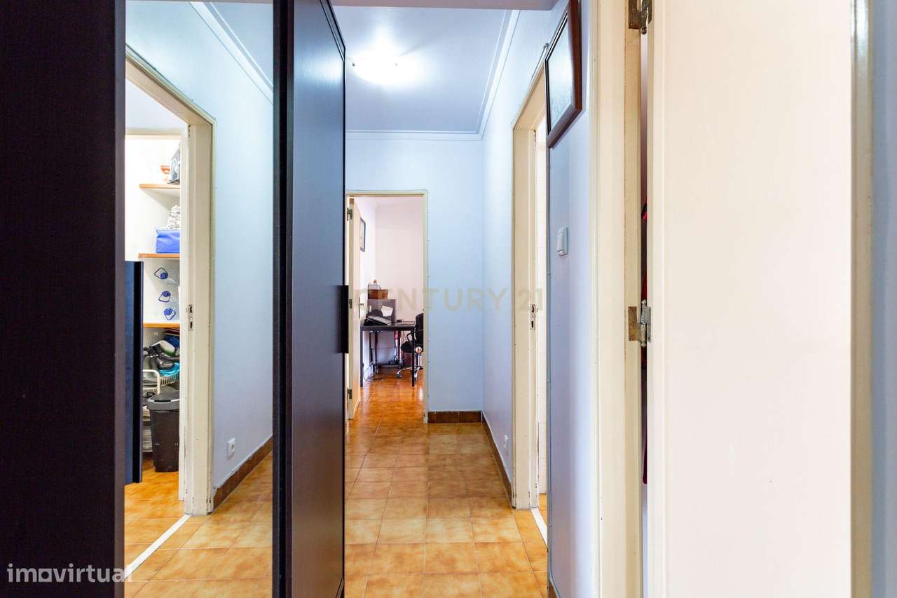 Apartamento T1 pronto a habitar-22