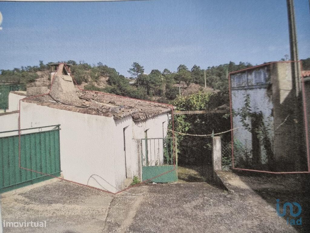 Casa de aldeia T2 em Faro de 95,00 m2