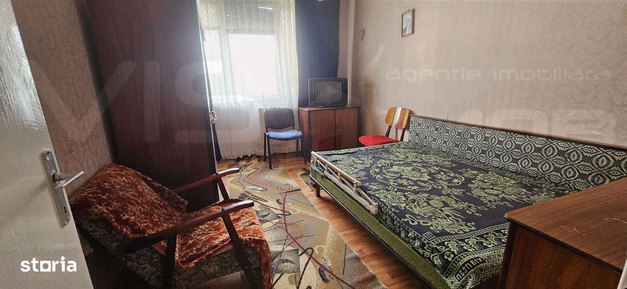 Apartament 2 camere, zona de sus-3