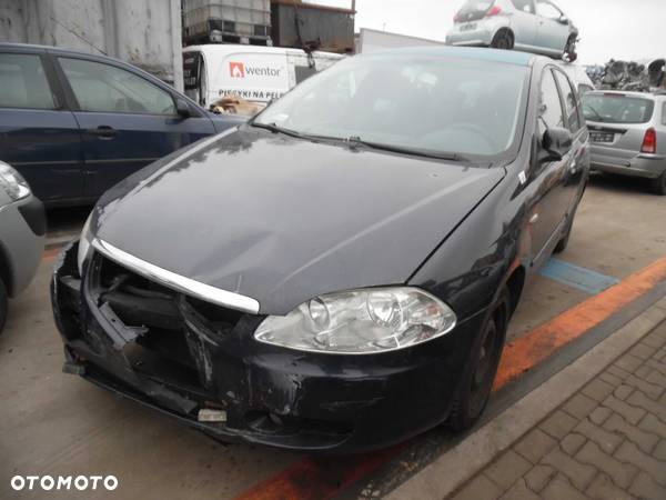 Fiat Croma / 2.2 benzyna / 2006r. na części - 1