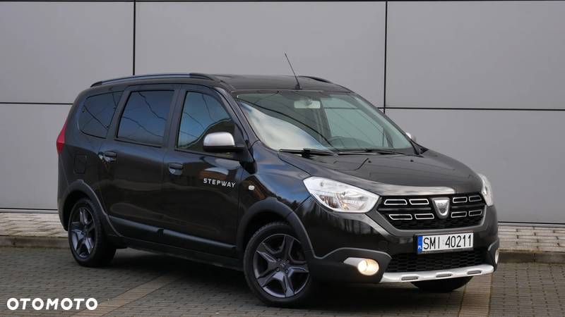 Dacia Lodgy TCe 115 Stepway - 1