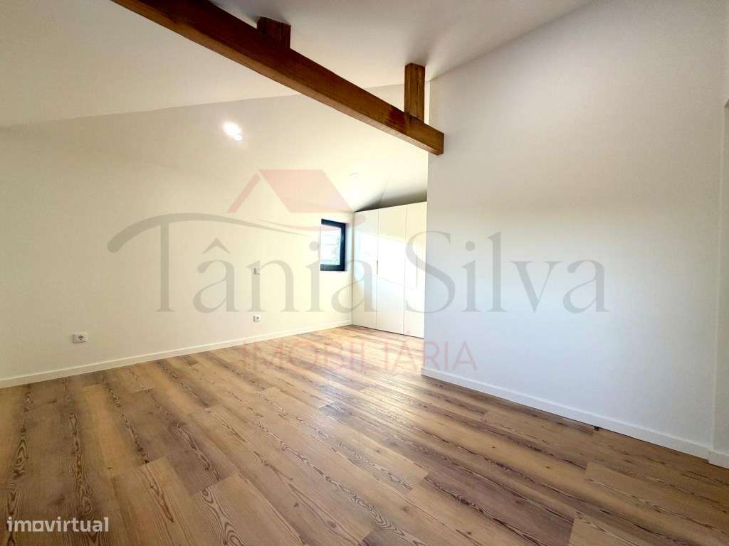 Moradia T3 em Campo Valongo (319 900€)-14