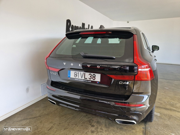 Volvo XC 60 2.0 D4 R-Design AWD Geartronic - 7