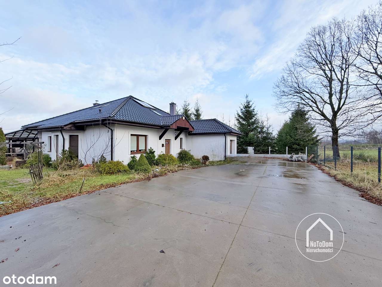 Dom wolnostojący w Kobylnicy przy ul. Wierzbowej-4