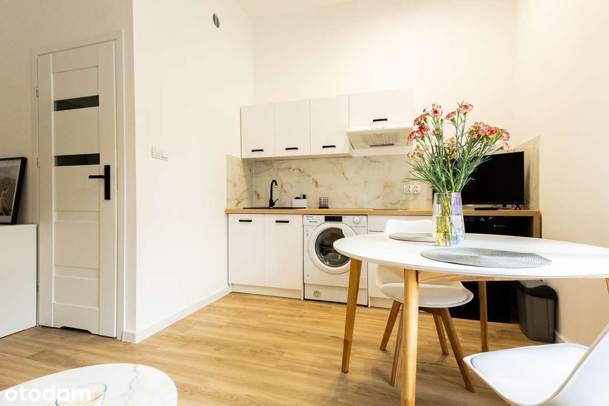 Na wynajem - Nowoczesna kawalerka w centrum Kłodzka! - Pełny obrazek: 2/9