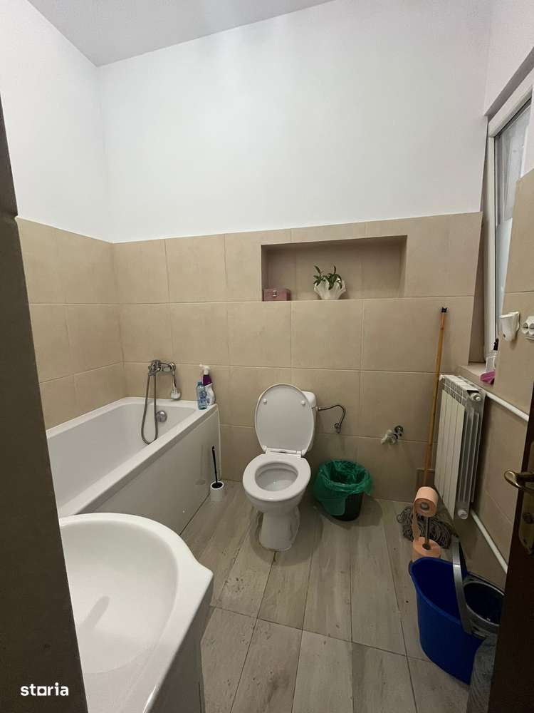 Centru-Etaj de vila-4