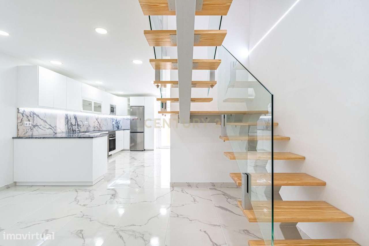 Moradia de charme totalmente renovada com vista aberta sobre vinhas e-7