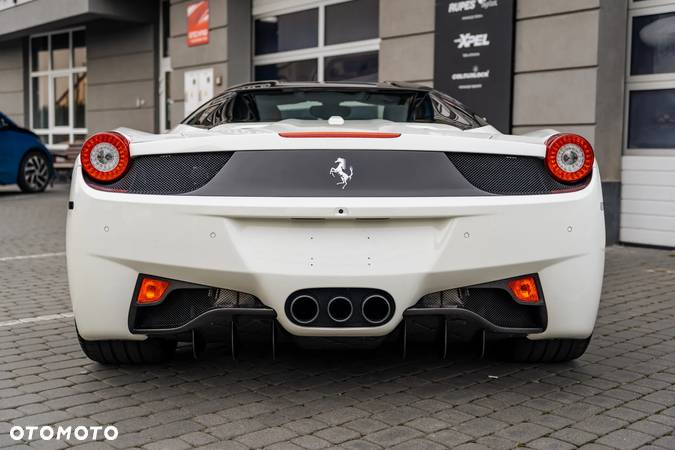 Ferrari 458 Italia Standard - 27