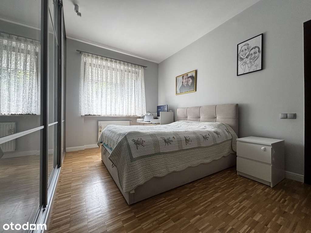 Przestrzenny apartament w Miasteczku Wilanów-16