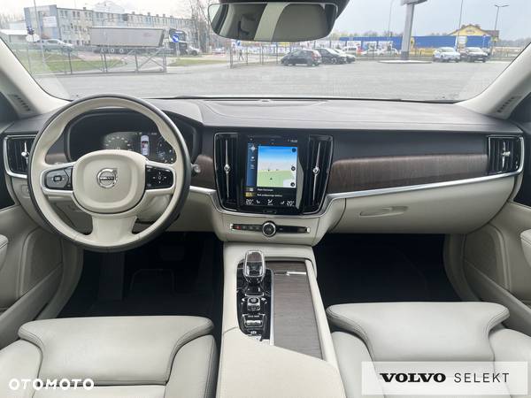 Volvo V90 - 37