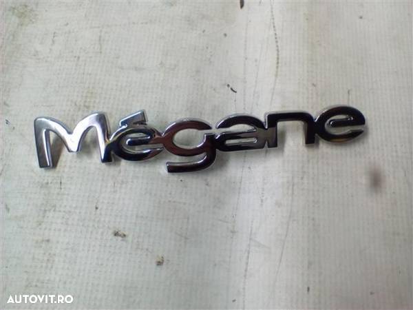 Monograma Renault Megane cod 7700845989 - 2