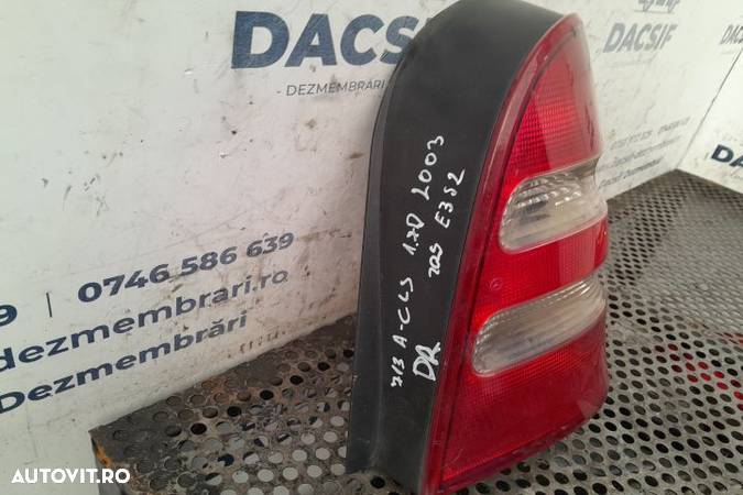 Lampa / Tripla stop dreapta pe aripa Mercedes-Benz A-Class W168 (face - 1