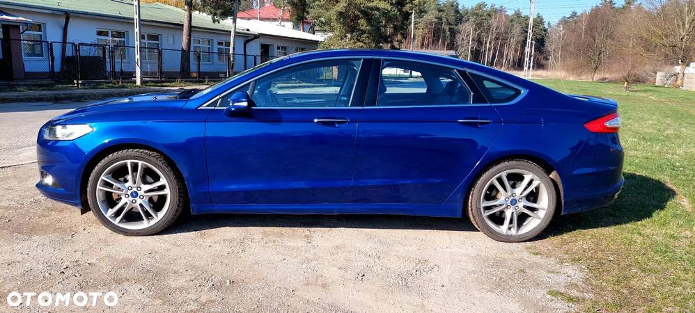 Ford Fusion 2.0 EcoBoost Titanium - 5