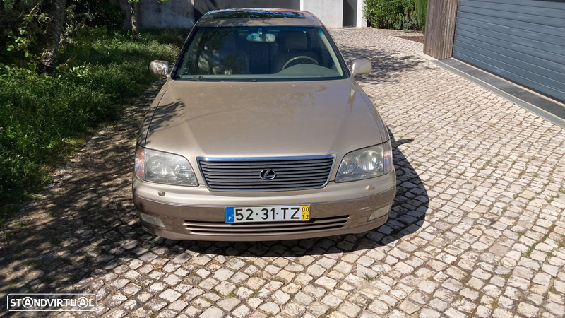 Lexus LS 400 - 2