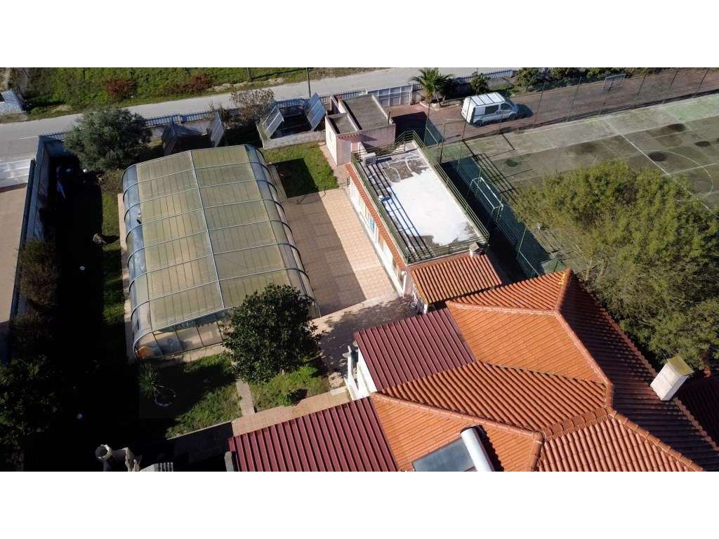 Quinta T7 com 5000m2 Piscina Campo Multiusos Potencial Habitação ou...-13