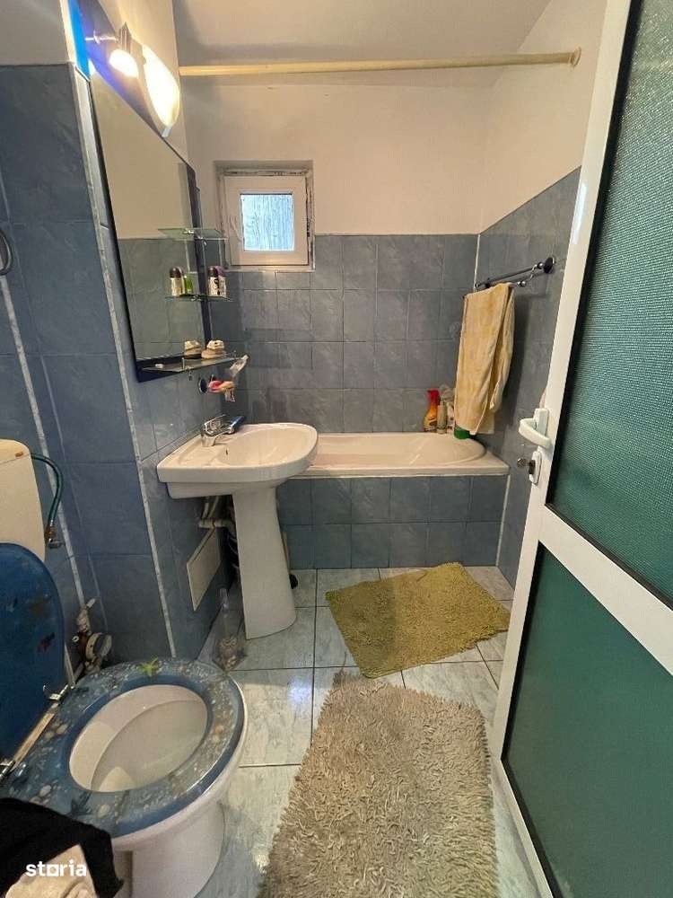 De vânzare apartament 3 camere decomandat Zona/Școlilor - Imagine principală: 2/7