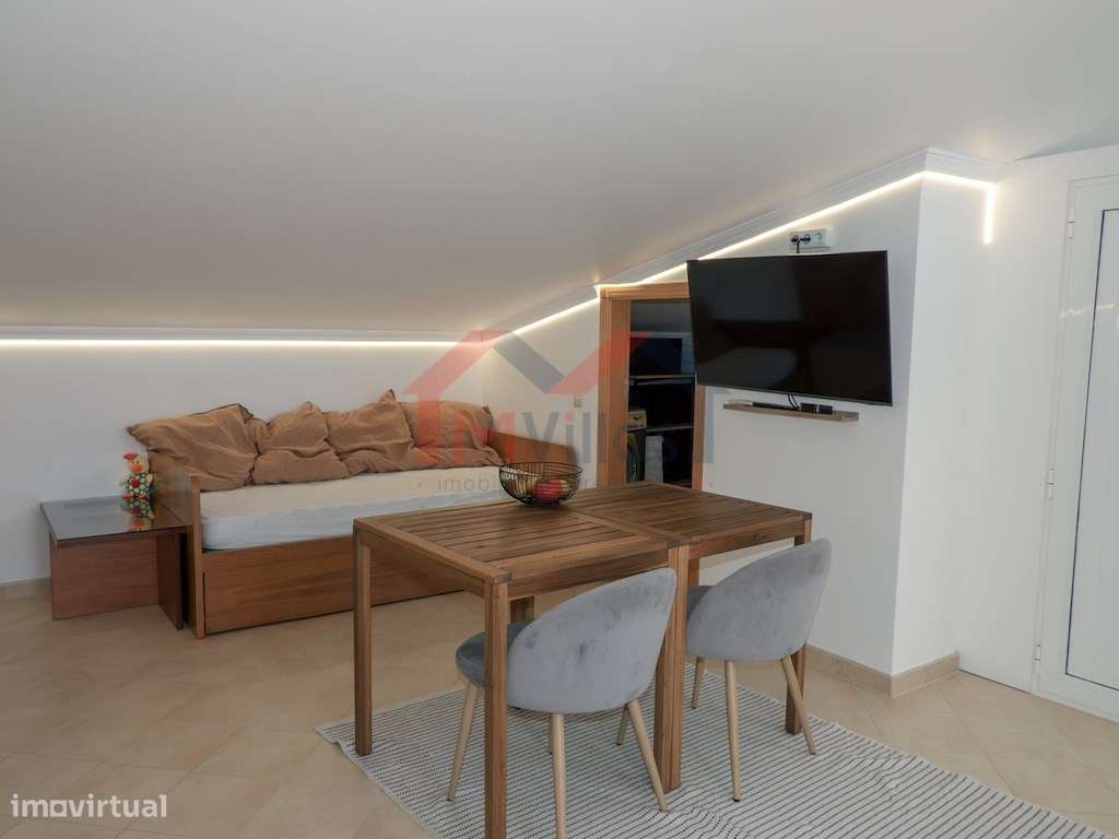 Apartamento T4 dúplex com vista mar, piscina e garagem, perto da pr...-21