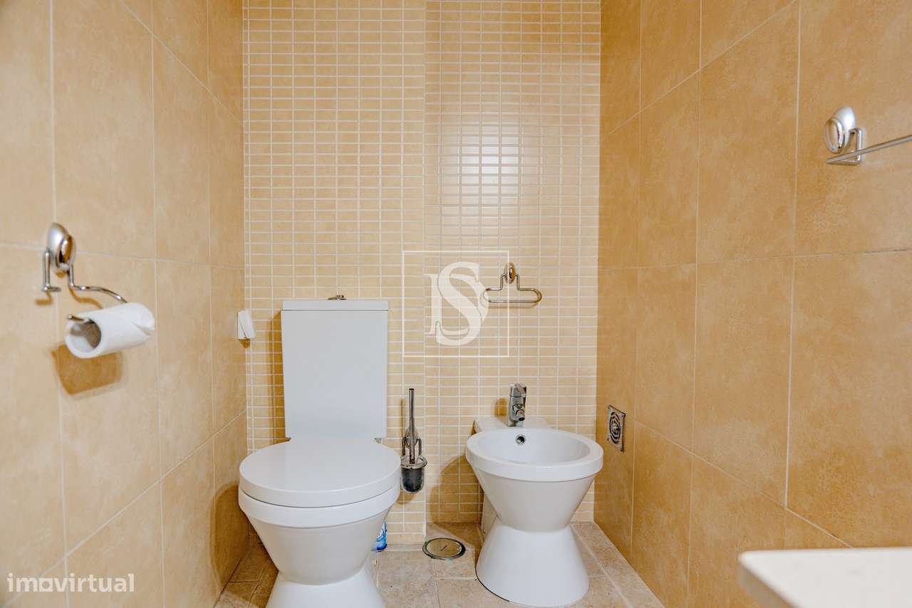 Moradia T4 na Melhor Zona da Cidade de Torres Novas!!!-26