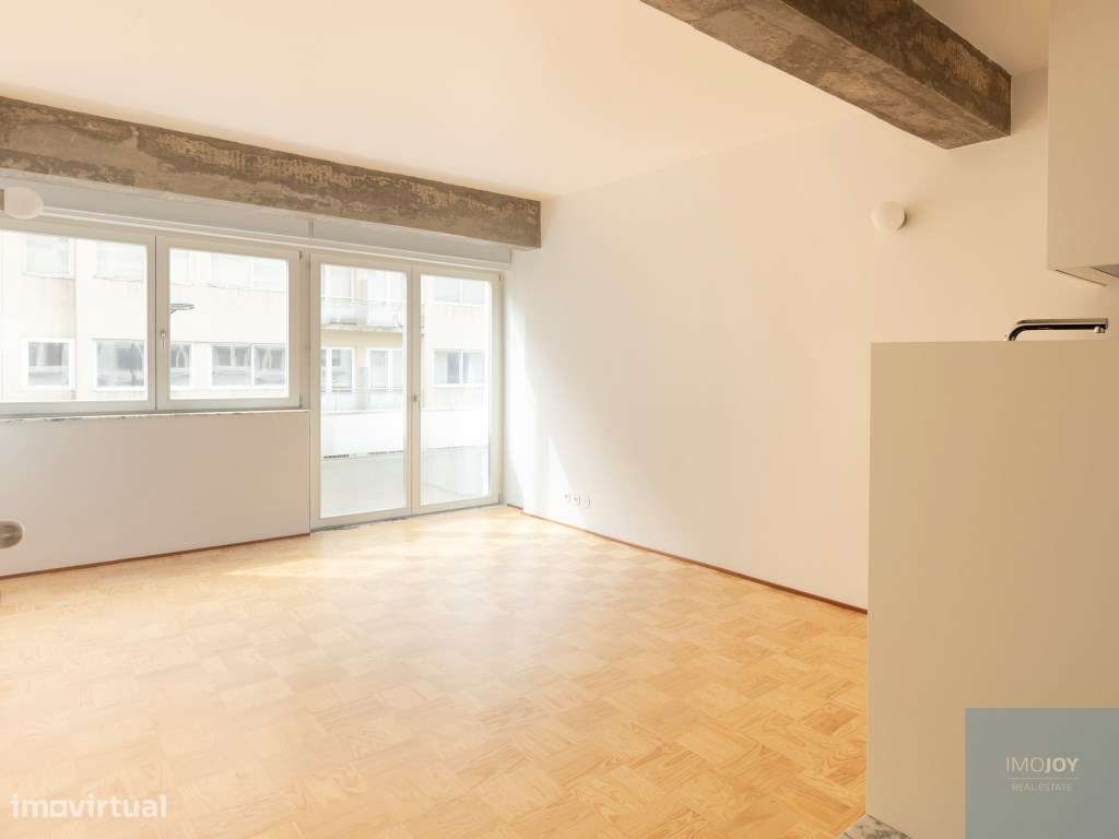 Apartamento T1 Para Venda No Centro Historico Do Porto