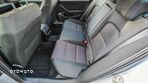 Volkswagen Passat 1.8 TSI BMT Comfortline - 10