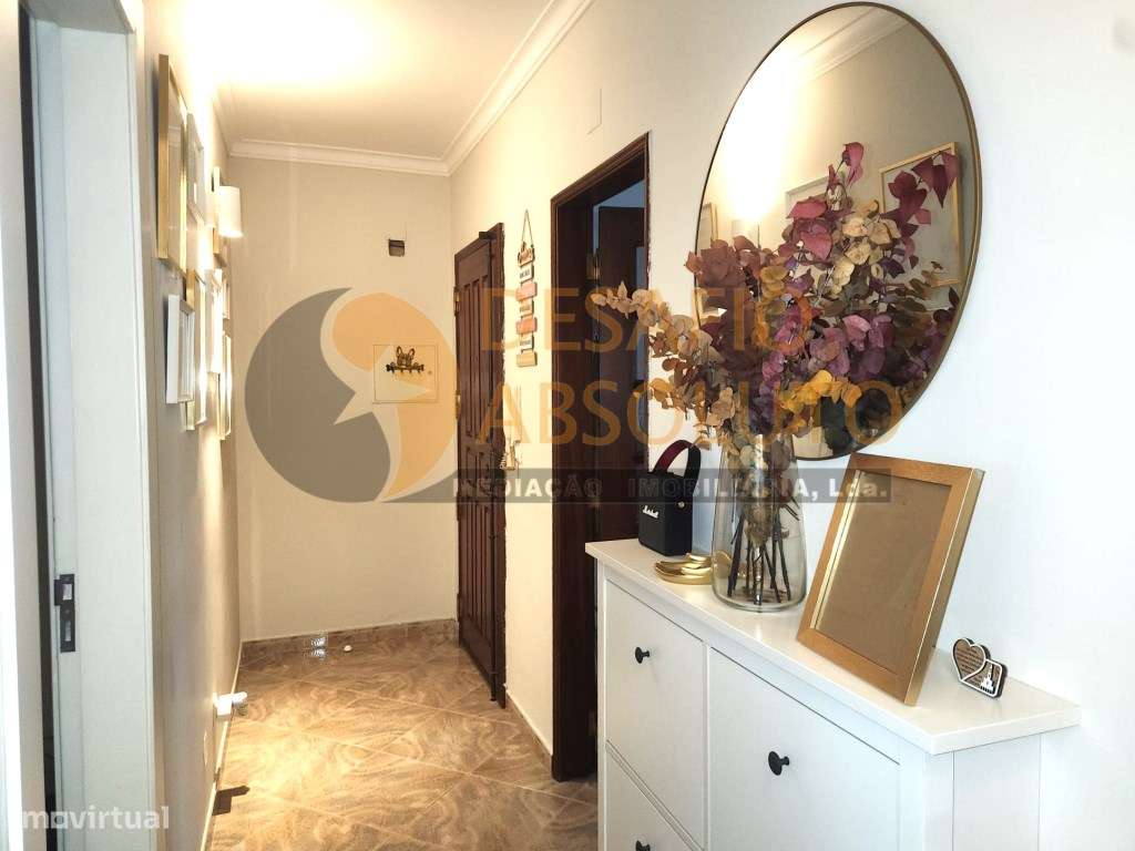 Apartamento T2 Quinta do Conde, com Arrecadação - Grande imagem: 2/26
