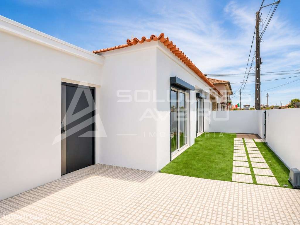 Moradia T3 Térrea em Esgueira-0