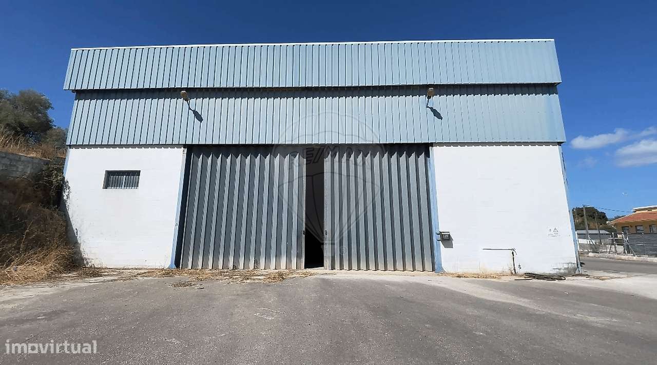 Armazém T0 para venda - Grande imagem: 2/30