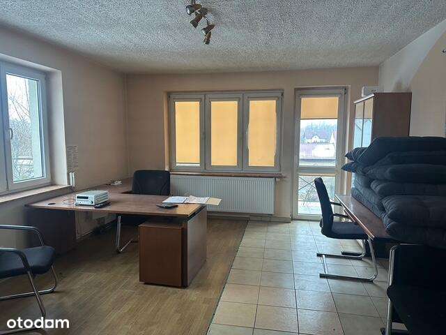 Dom z halą usługową-4