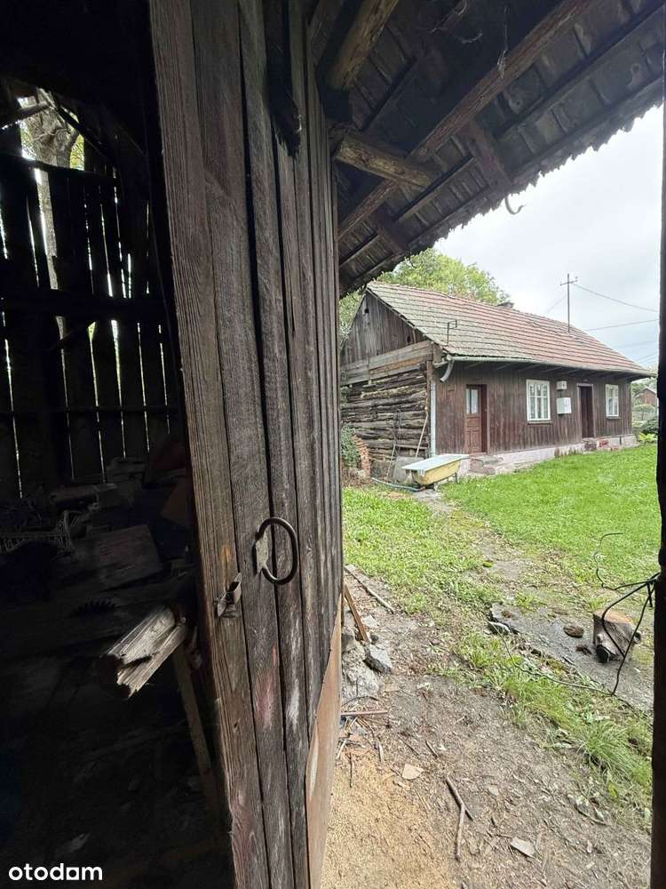 Drewniany dom ze stodołą w Krzeczowie - 5 min A4-15