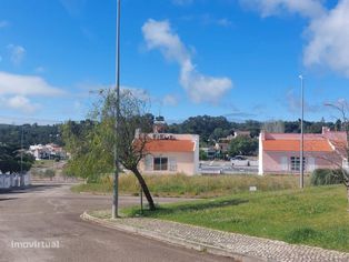 Terreno para construção de Moradia Sampaio Sesimbra