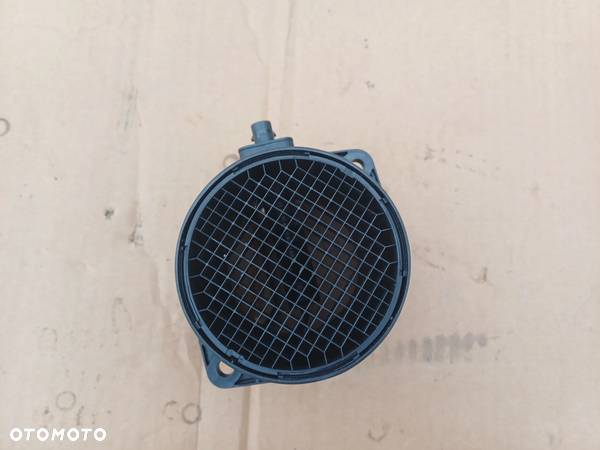 Przepływomierz Volkswagen Audi Seat Skoda 03L906461A - 3