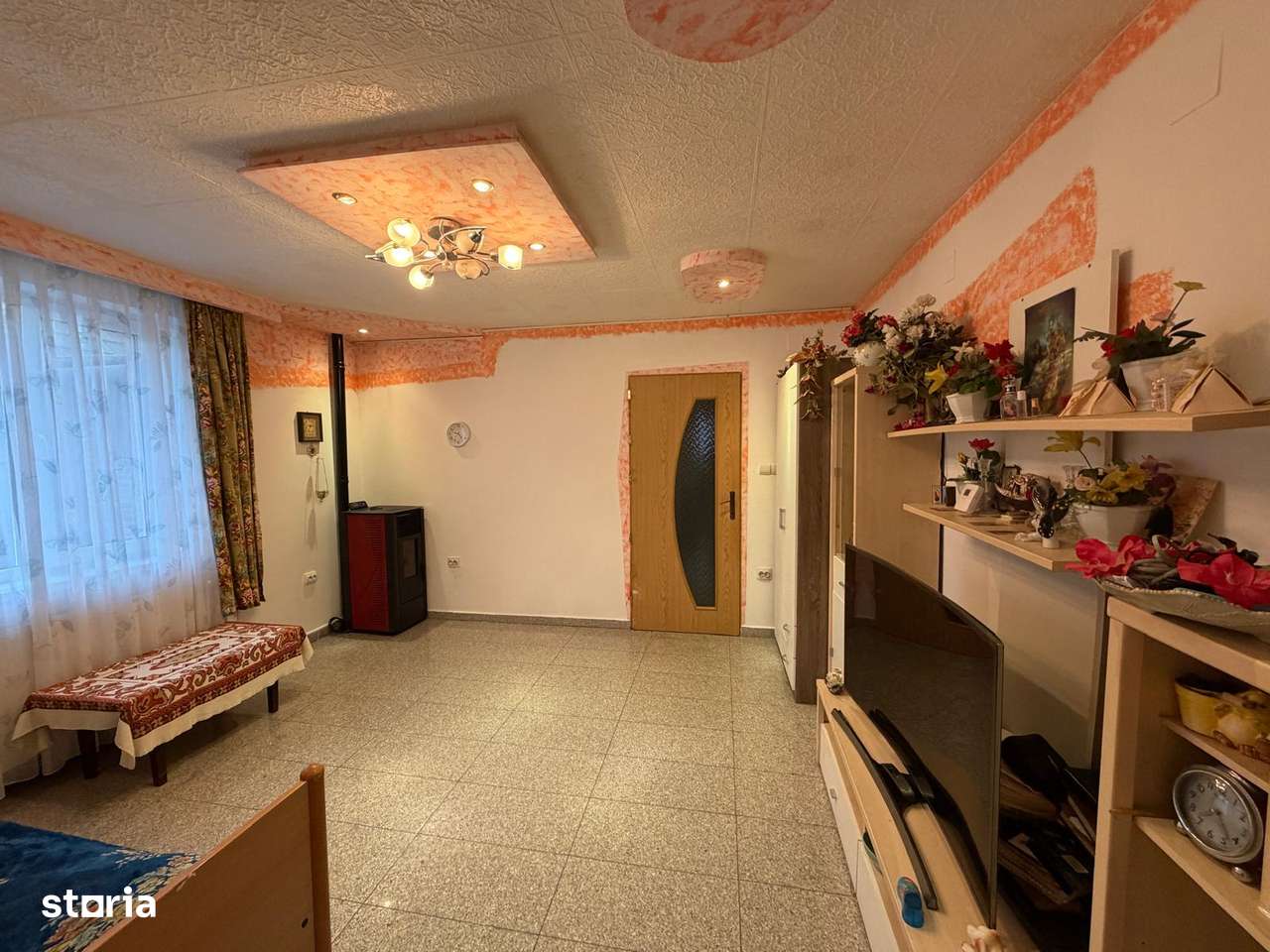 Casa de vanzare, zona Gloria, PRET: 104.000 EURO-6