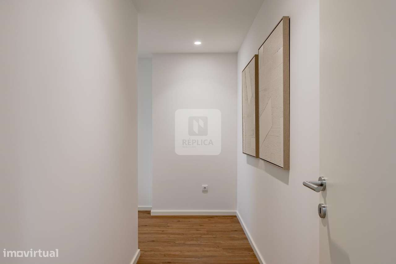 Penthouse T4 com Vista Panorâmica no Centro de Vila Nova de Gaia-21