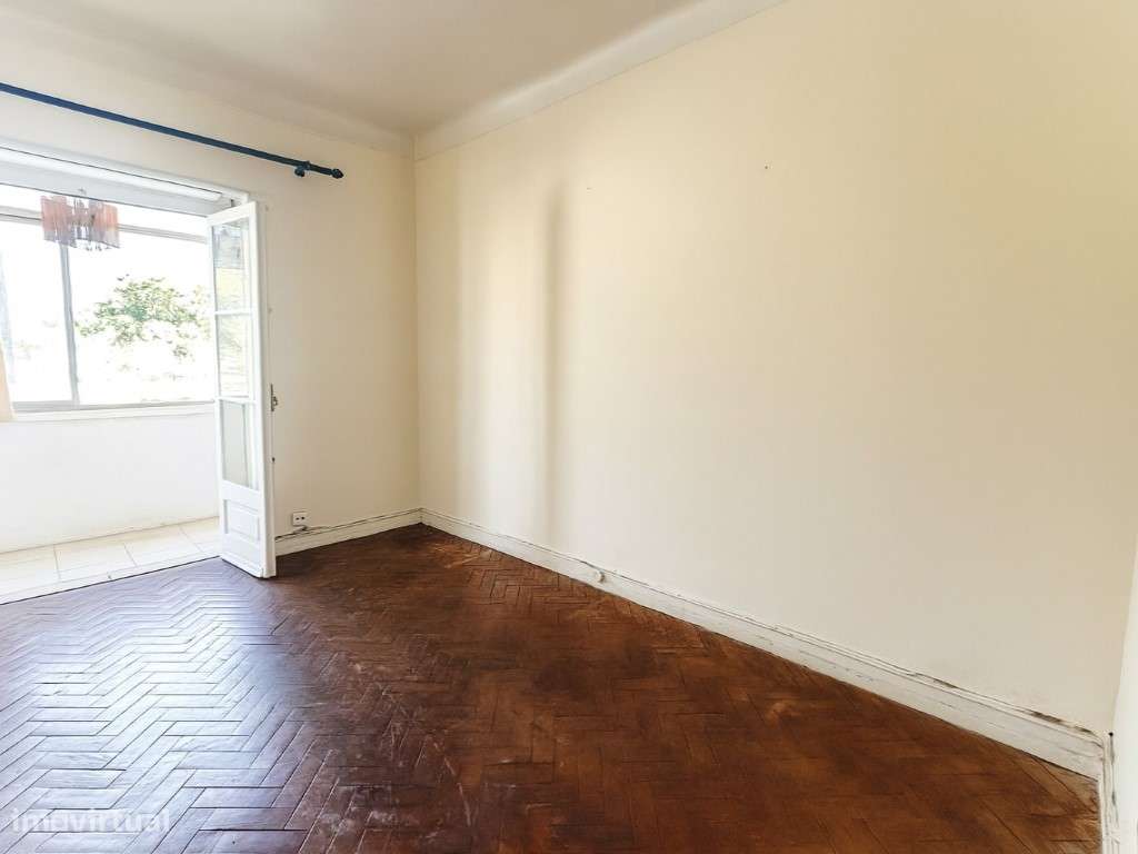 Apartamento T1 no Alto de São João - Grande imagem: 2/20