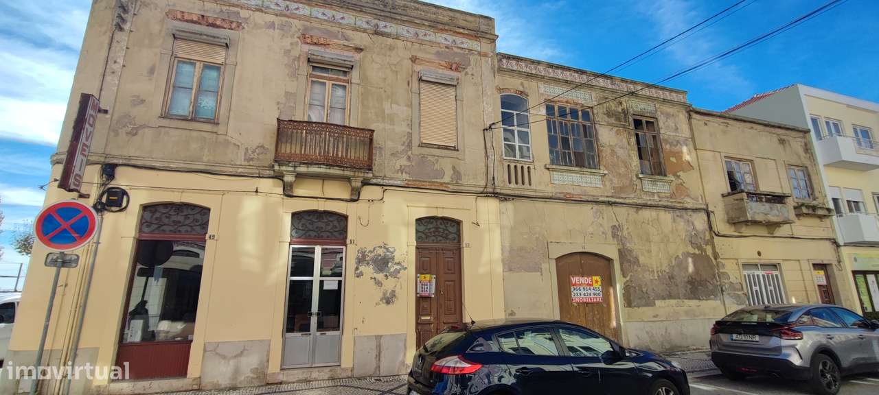 Prédio para Renovação Geral - Centro da Cidade - Rua Fernandes Tomás-19