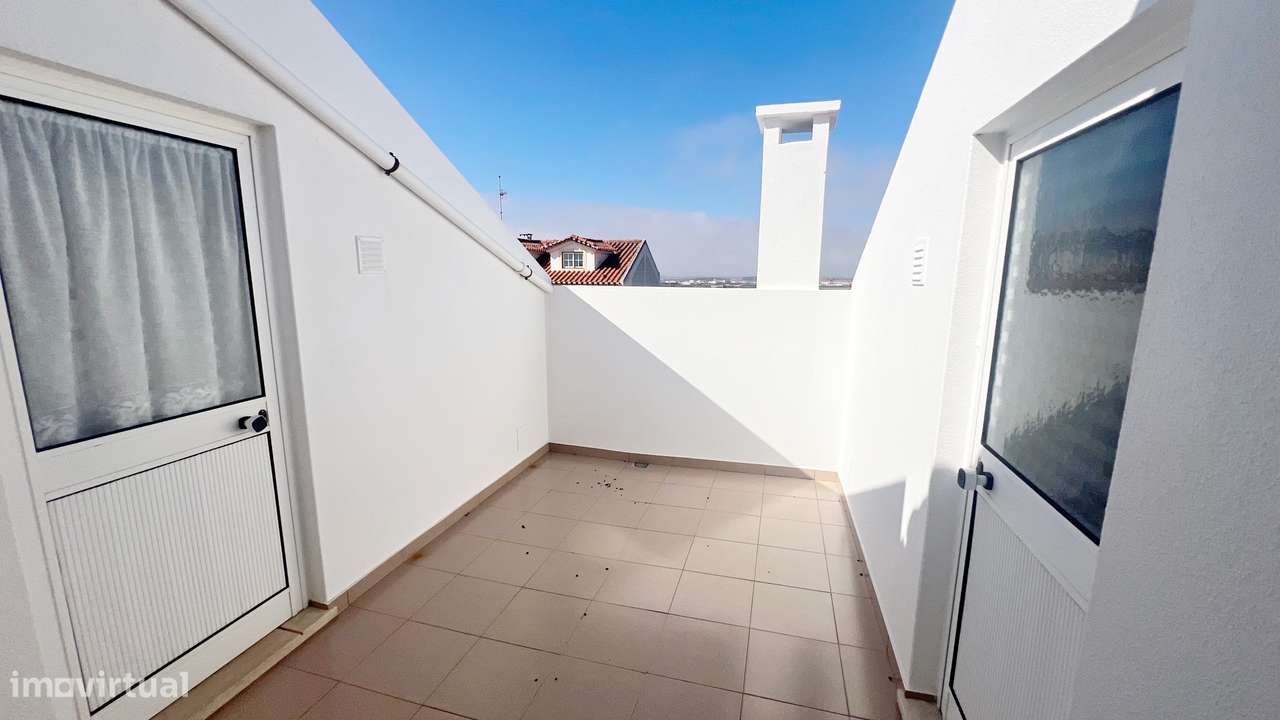 Apartamento T1+1 Venda em Atouguia da Baleia,Peniche-26