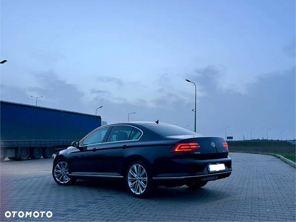 Volkswagen Passat 2.0 TDI BMT 4Mot Highline DSG - 4