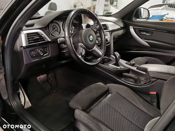 BMW Seria 3 330i M Sport Shadow - 13