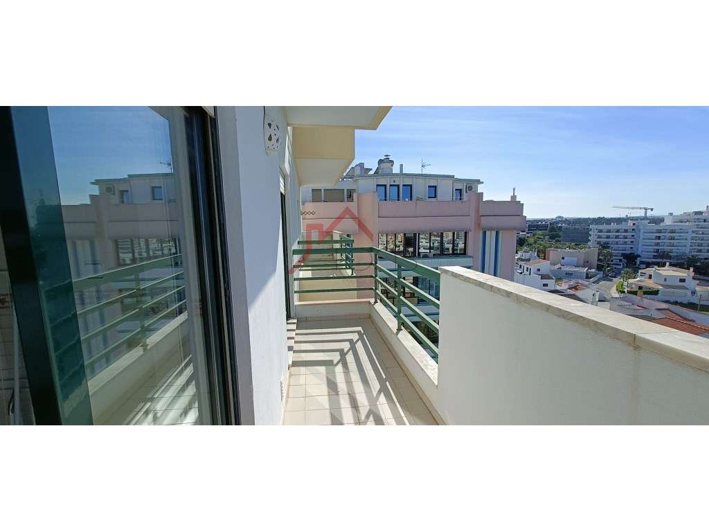 Apartamento T3 usado com elevador e garagem em Portimão, centro da ...-27