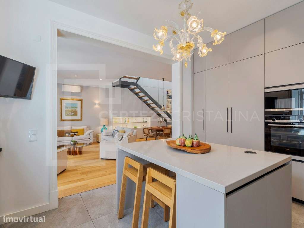 Moradia de Charme com Design Contemporâneo e Espaço Exterior | Cent...-9