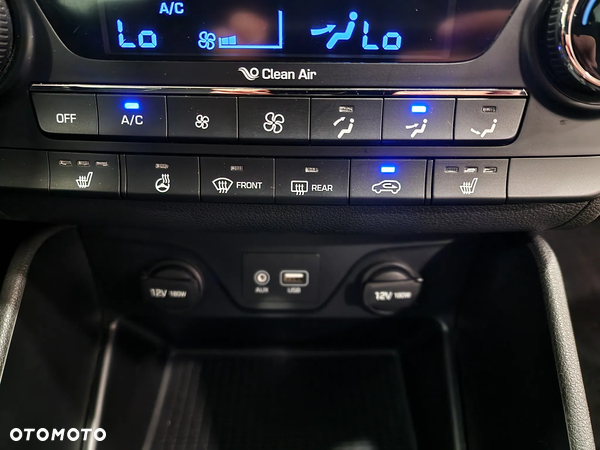 Hyundai Tucson 1.7 CRDI BlueDrive TourdePologne 2WD - 24
