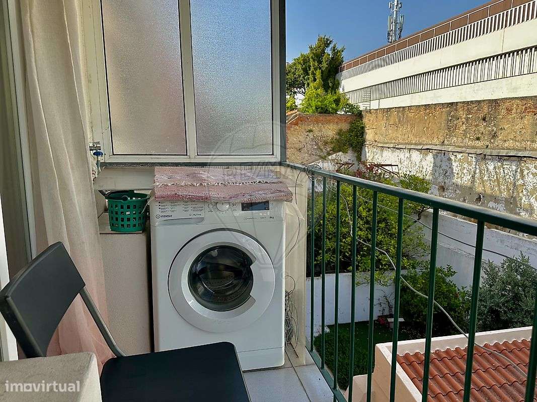 Apartamento T2 à venda em Lisboa-23