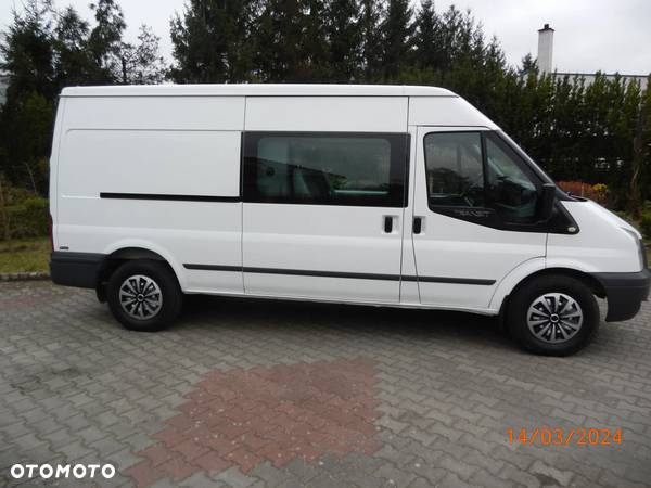 Ford Transit - 13