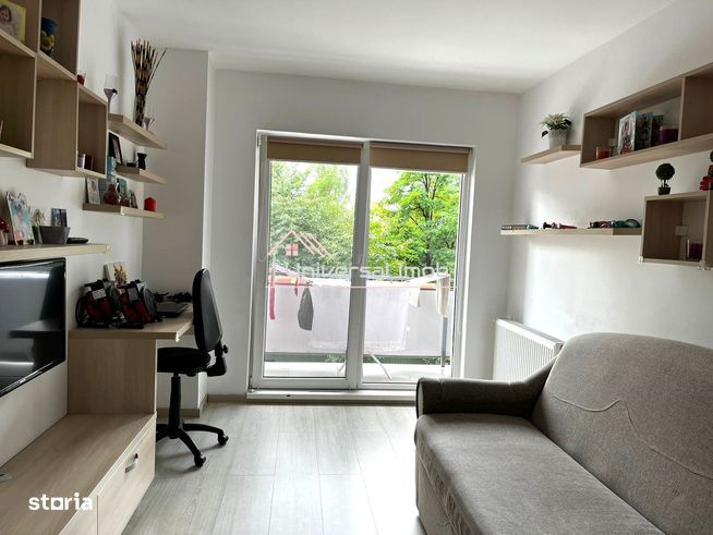 Apartament cu 2 camere decomandate, zona BMW-1