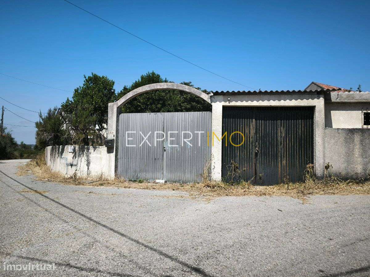 Moradia com 3 edifícios num total de 670 m2 cobertos em Santiago...-17
