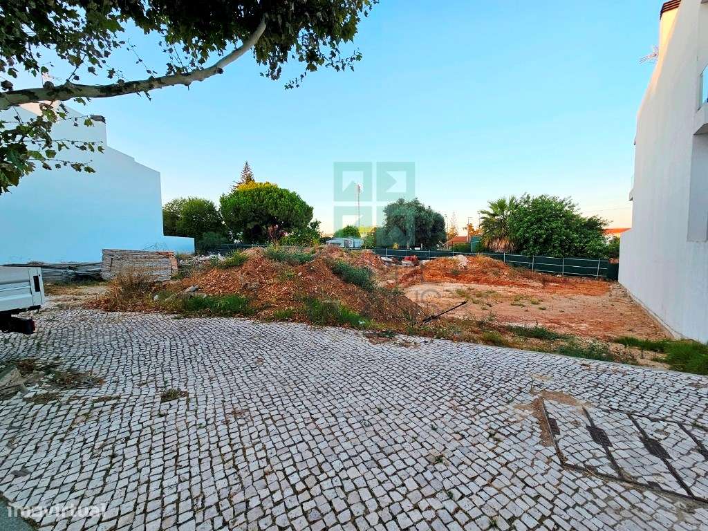 Lote com projeto aprovado, piscina e vistas de mar, centro de Tavir...-37