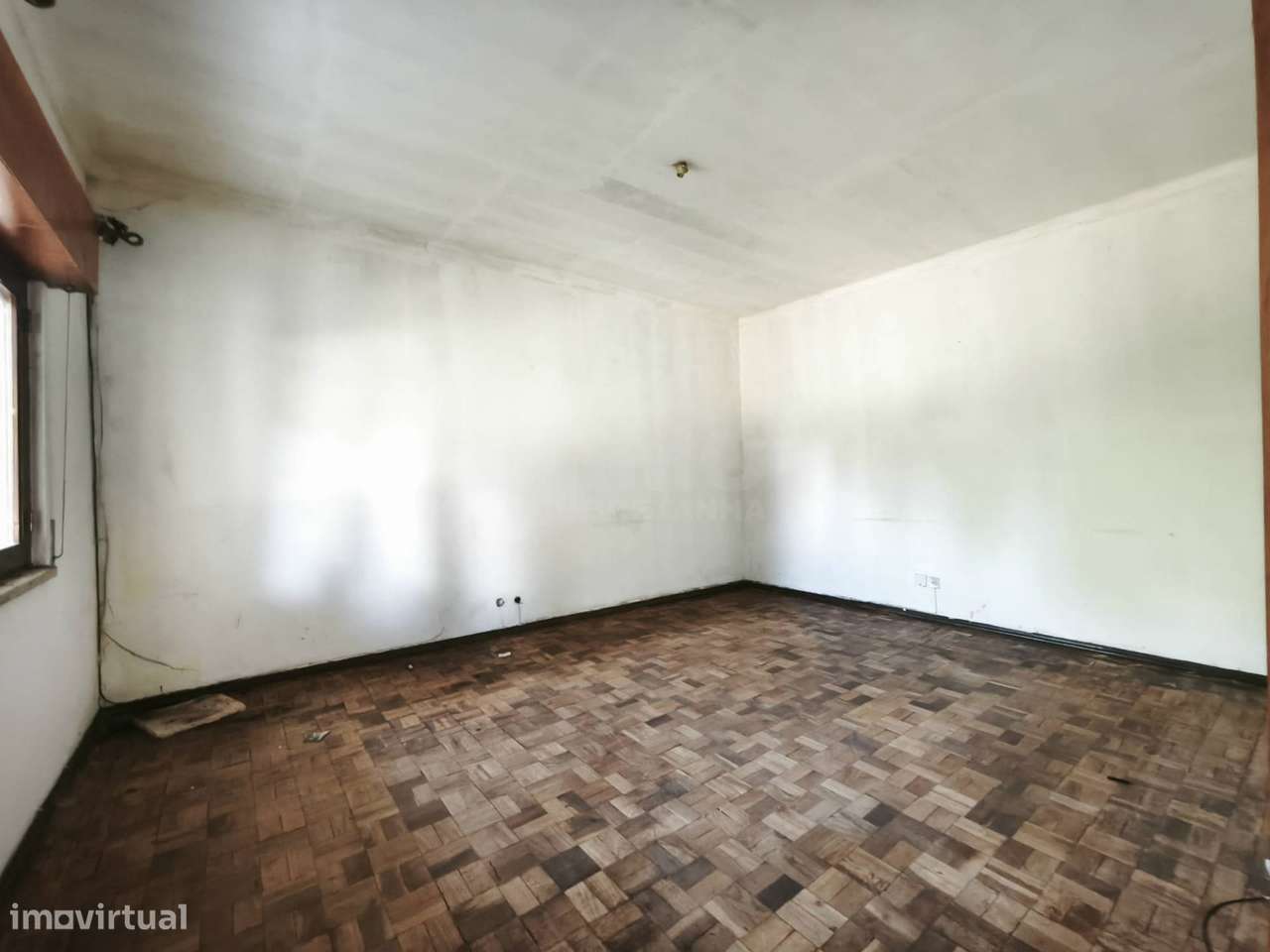 Duas Moradias em Terreno Urbano de 1.000 m² - centro da Lousã-18