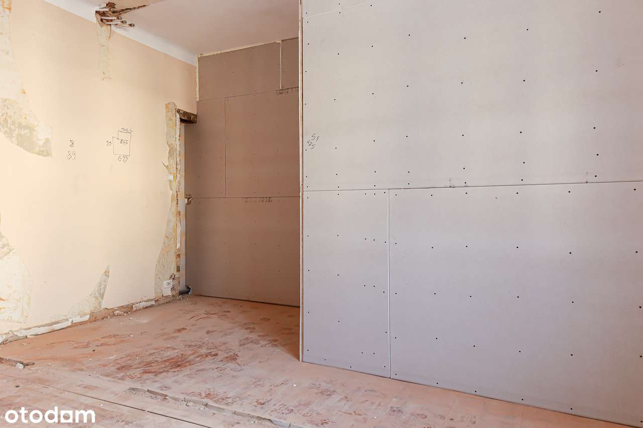 KAWALERKA DO REMONTU | 1 piętro | ŁAZARZ-4