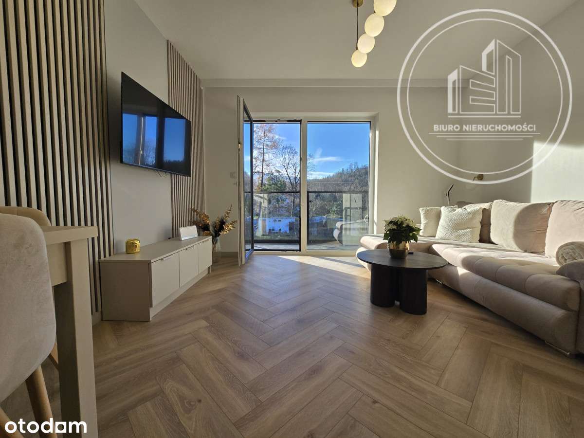 Apartament z widokiem na góry-3