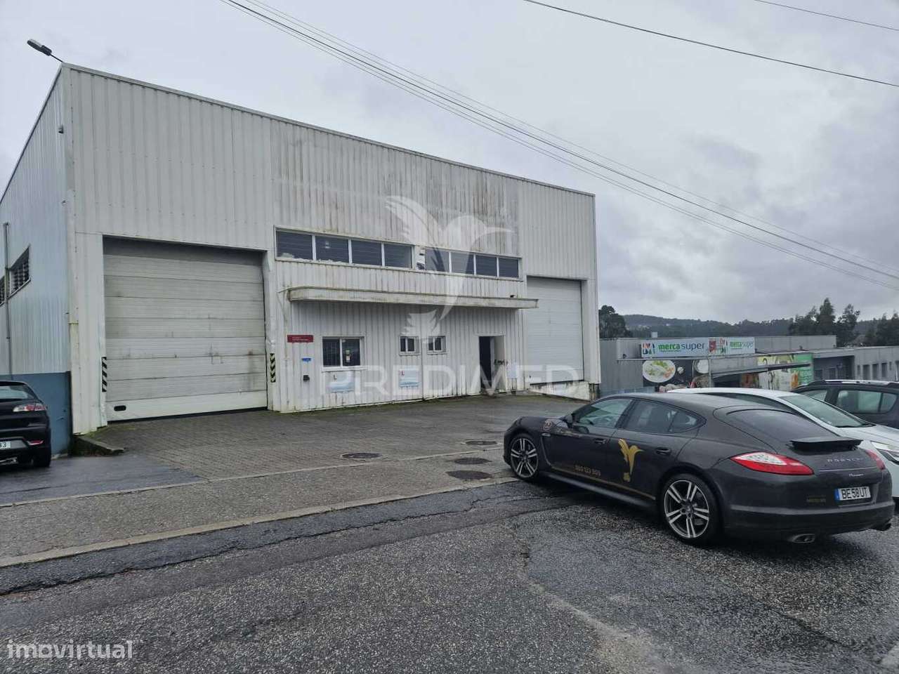 Procura espaço amplo para o seu negócio? Temos o local ideal! - Grande imagem: 3/13
